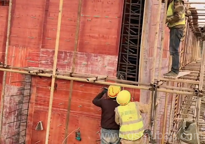 建筑紅模板怎么樣?從哪些方面看好壞? 建筑紅模板怎么樣?從哪些方面看好壞?