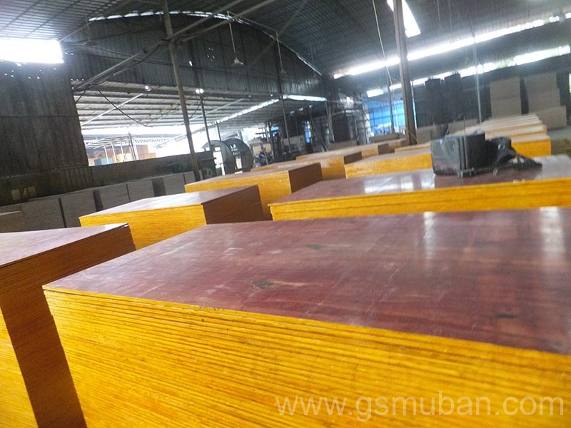 建筑模板一次成型與二次成型有什么區(qū)別? 建筑模板一次成型與二次成型有什么區(qū)別?